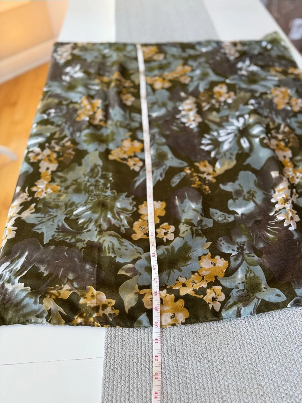 Vintage Olive Green Floral Woven Rectangle Wrap Scarf